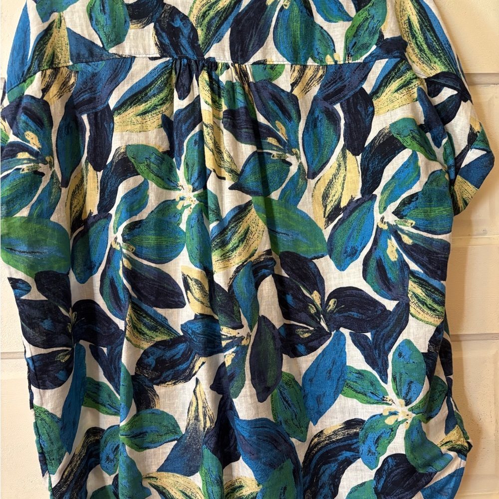 Floral Blue and Green Women’s Top - Picture 3 of 5